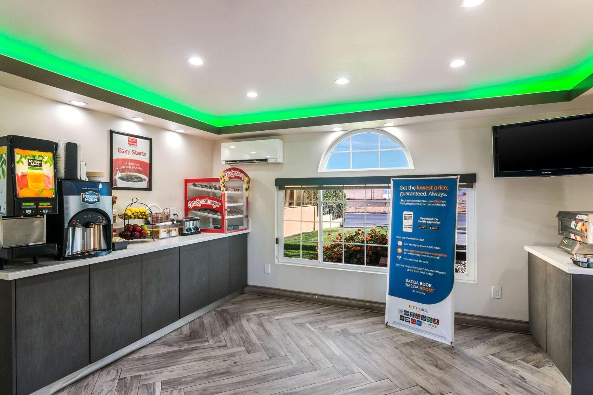 Econo Lodge Hesperia - Victorville I-15 Luaran gambar