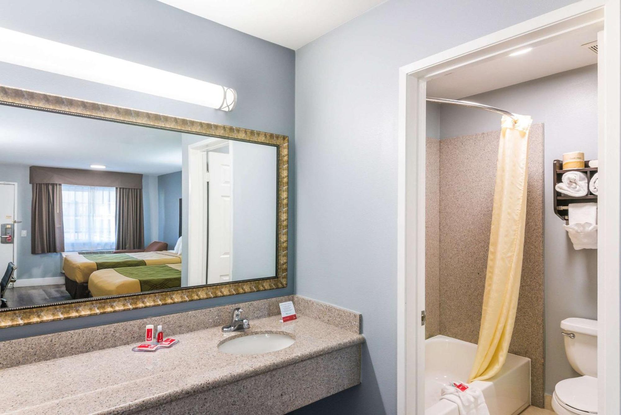 Econo Lodge Hesperia - Victorville I-15 Luaran gambar