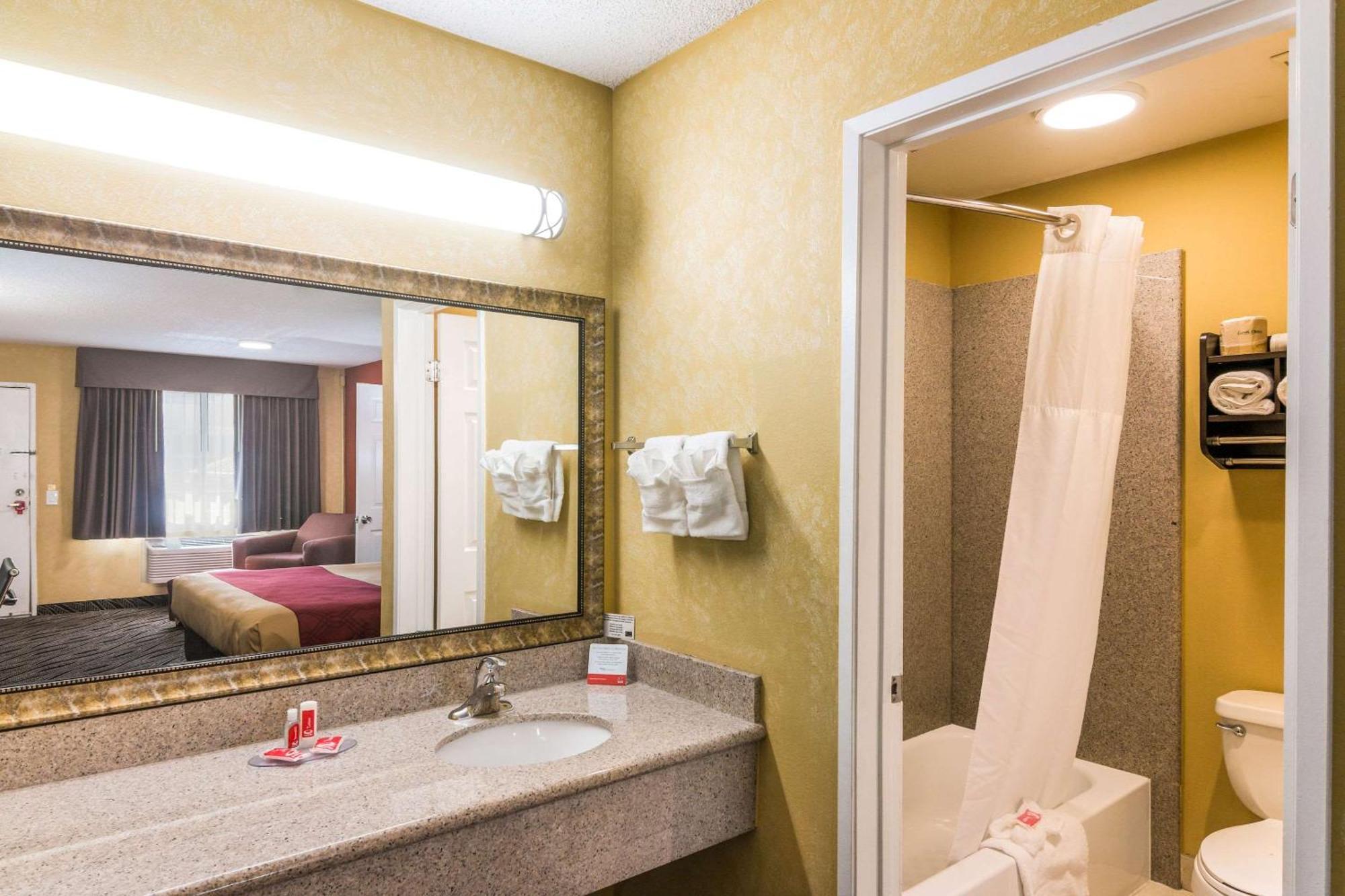 Econo Lodge Hesperia - Victorville I-15 Luaran gambar